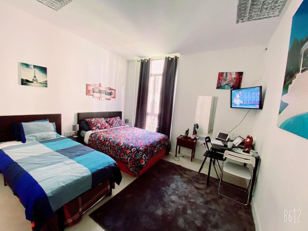 Parsa Homstay Madri Exterior foto